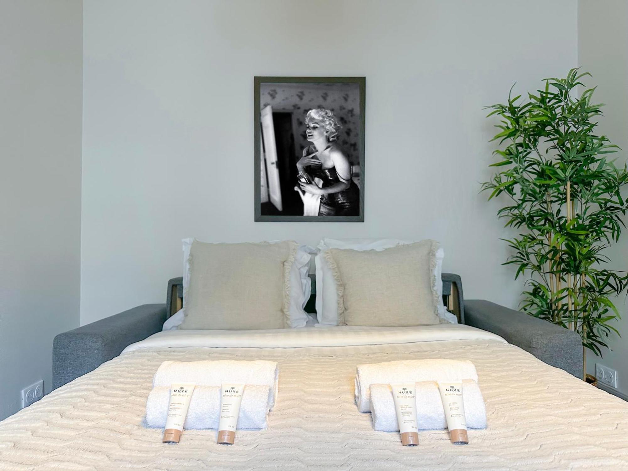 Champs Elysées - Deluxe Family Apartments Paris Extérieur photo